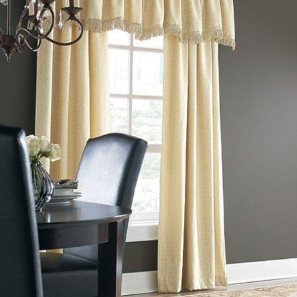 Whole Home 3 Jacquard Scarf Valances and 2 Tiebacks Fringed Set